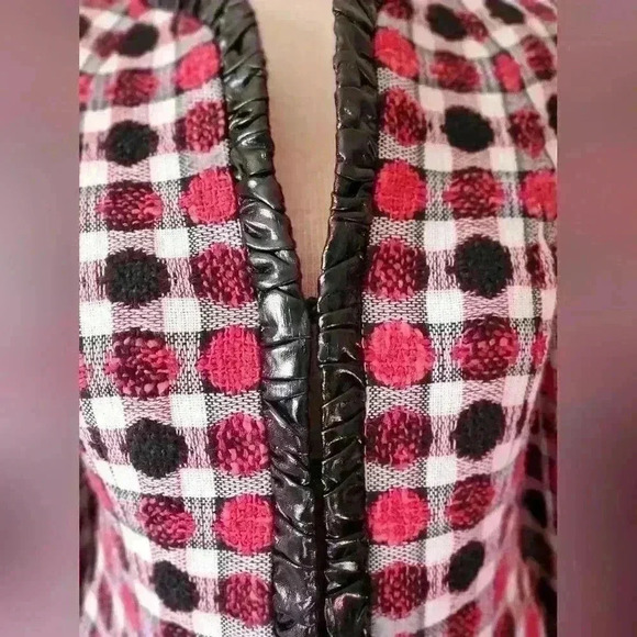 GLORIA ESTELLES BARCELONA designer wool jacket. Red/white/black. Size medium. - Picture 3 of 15